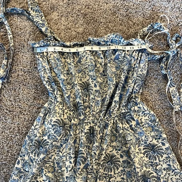 H & M Floral Romper - Picture 9 of 9